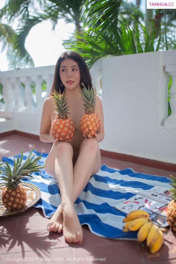 汤曼玲 玛鲁娜 [XIUREN]高清写真图 2019.06.11 Manuela玛鲁娜第20张图片